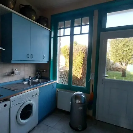 Maison De 5 Avec Vue Sur La Et Jardin Clos A Maisy A 1 Km De La Hotel