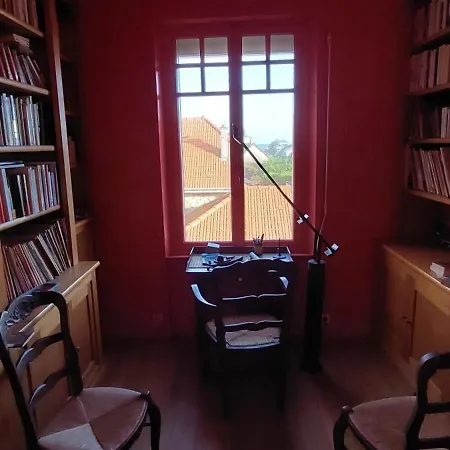 Maison De 5 Avec Vue Sur La Et Jardin Clos A Maisy A 1 Km De La