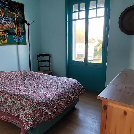 Maison De 5 Avec Vue Sur La Et Jardin Clos A Maisy A 1 Km De La Hotel Grandcamp-Maisy